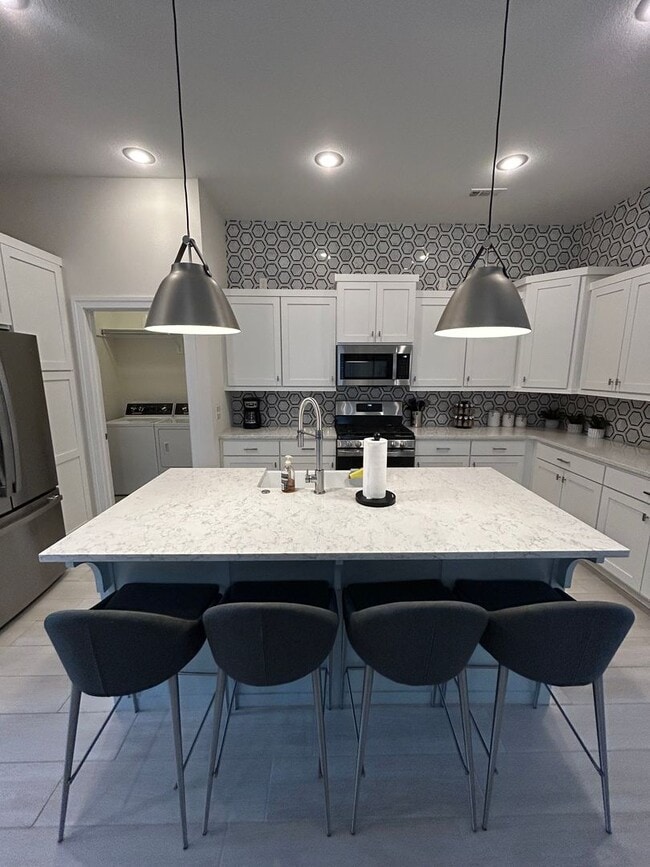 Photo - Fully Furnished Stylish 4-Bedroom Home in ...