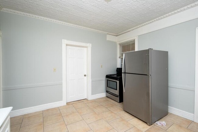 Photo - 233 Stow Ave