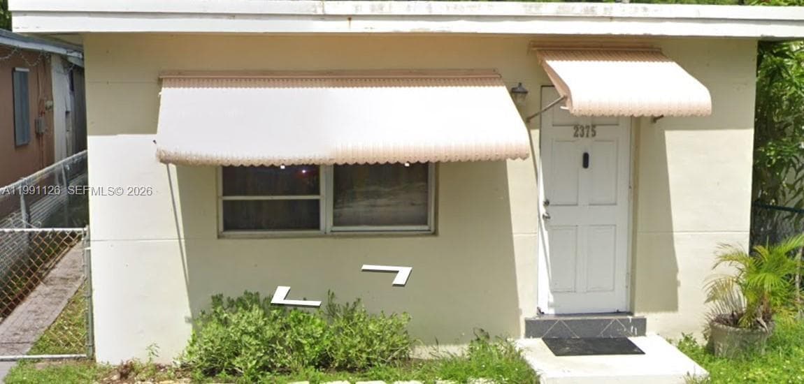 Photo - 2375 NE 137th St