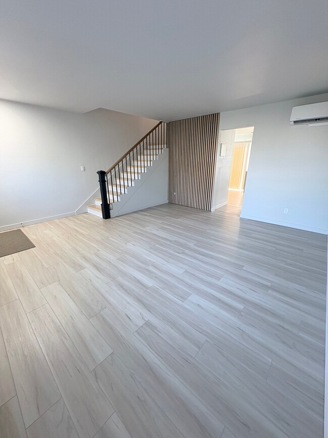 Building Photo - 3112 N St Unit 5