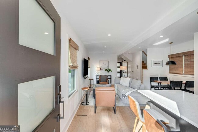 Photo - 775 Bradford St NW