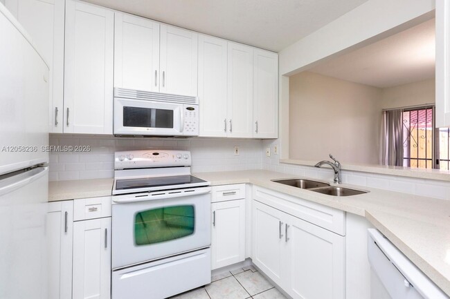 Photo - 20700 SW 81st Ave