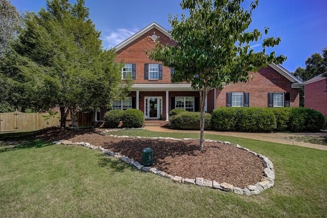 Building Photo - 1304 Fenner Ct