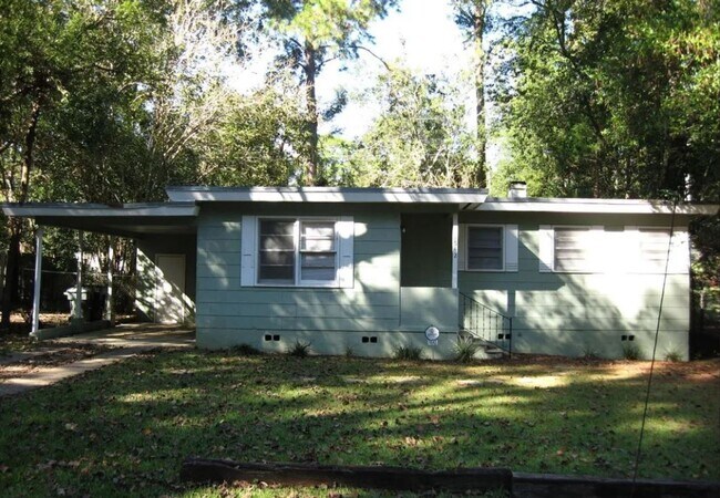 Building Photo - 1642 Sharkey St Unit 1  - A