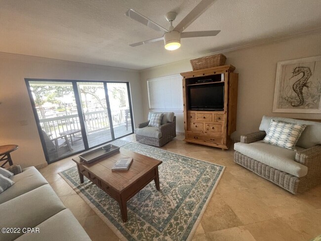 8501 N Lagoon Dr Unit 412