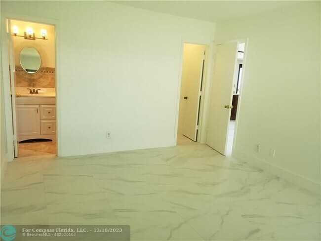 Photo - 329 SE 12th Ave