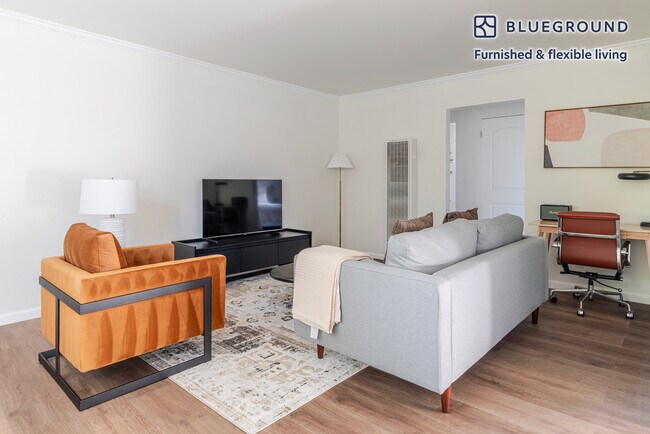 Photo - 245 Bush St Unidad SI FL2-ID2037