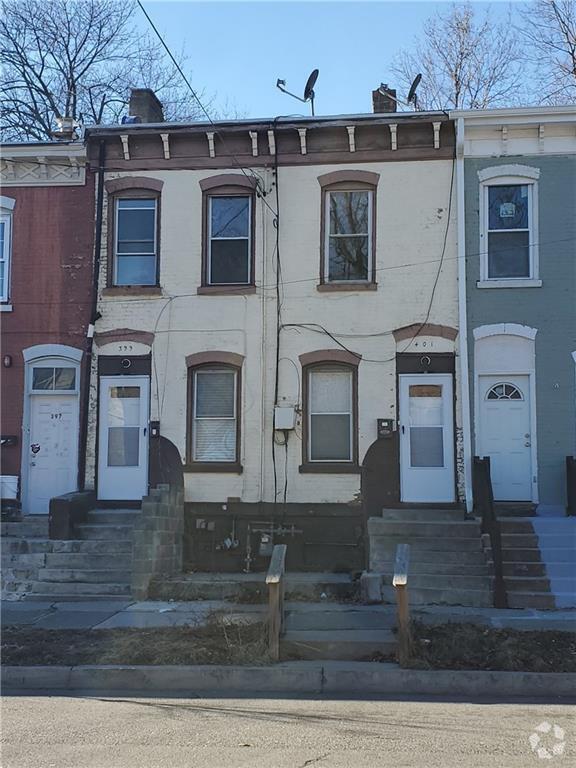 Building Photo - 401 Liberty St Unit 2 Rental