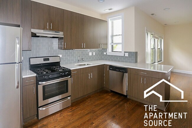 Photo - 3706 N Wilton Ave Unit 3