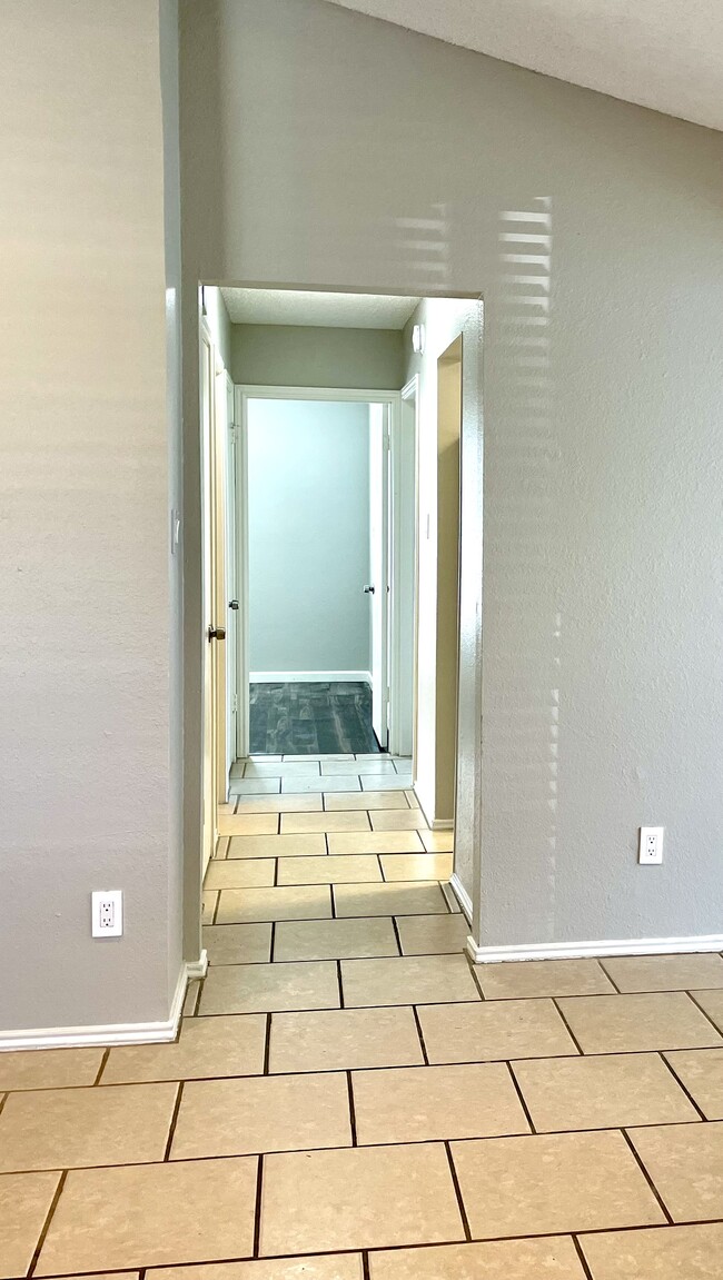 Photo - 13030 Quail Dr