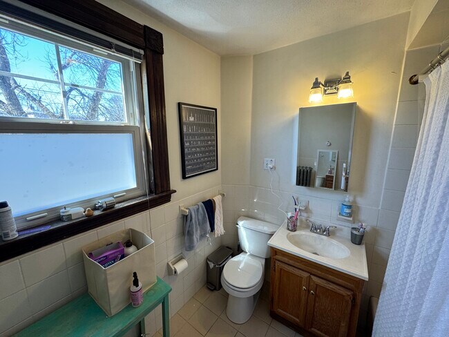 Photo - 211 Holland St Unit 2