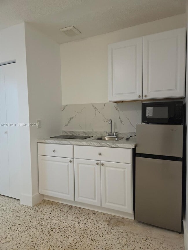 Photo - 3144 NW 29th St Unit 1