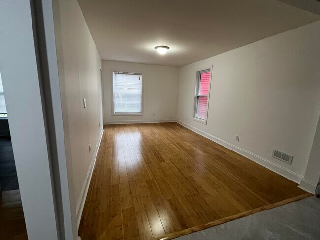 Living Room - 1110 Lake St Townhome
