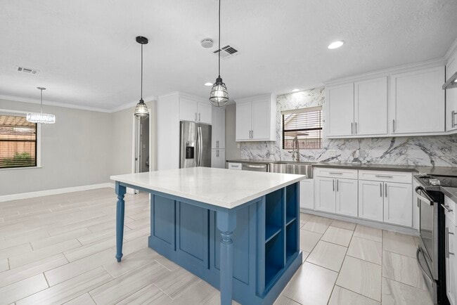 Photo - 10139 Knoboak Dr