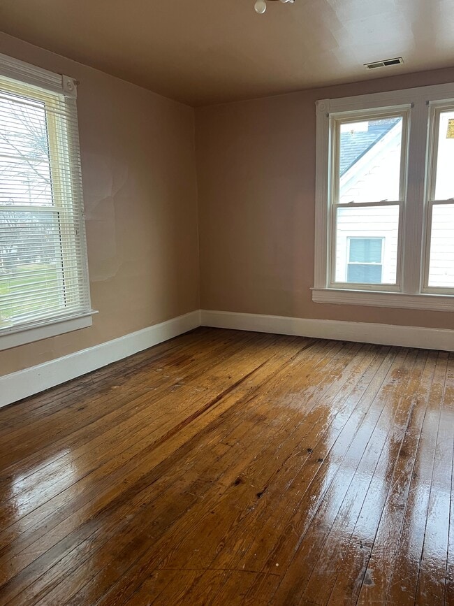 Photo - 362 S Main St Unit A