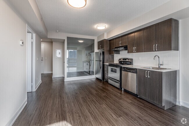 2BR, 1BA - 600SF - Kitchen