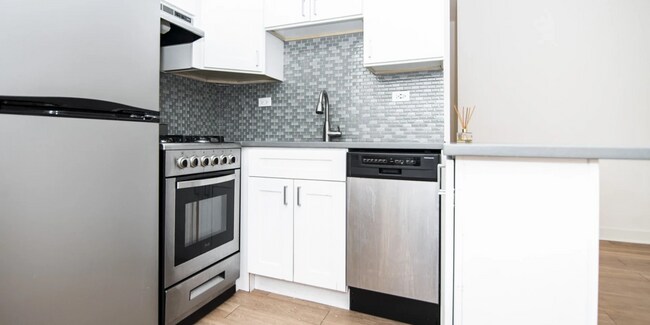 Photo - 511 W Belmont Ave Condo Unit 38