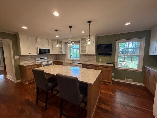 Photo - For Rent Clemmons!!