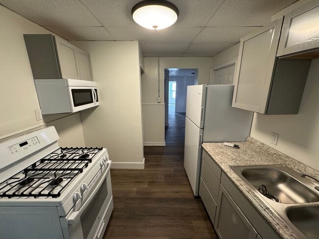 Photo - 7216-7218 Pennsylvania Ave. Unidad 7216-B (2F)