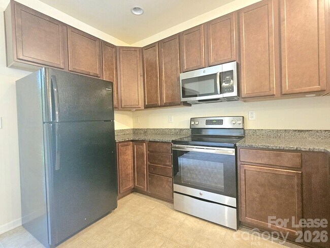 Photo - 2530 Madeline Meadow Dr
