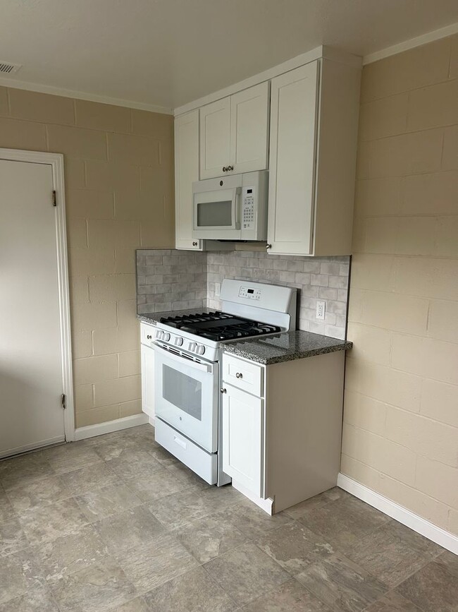 Photo - Adorable home in San Carlos with large yard