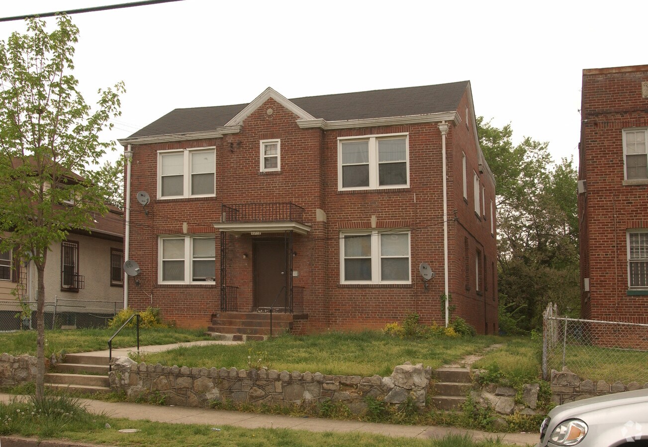 Photo - 3314 5th St SE