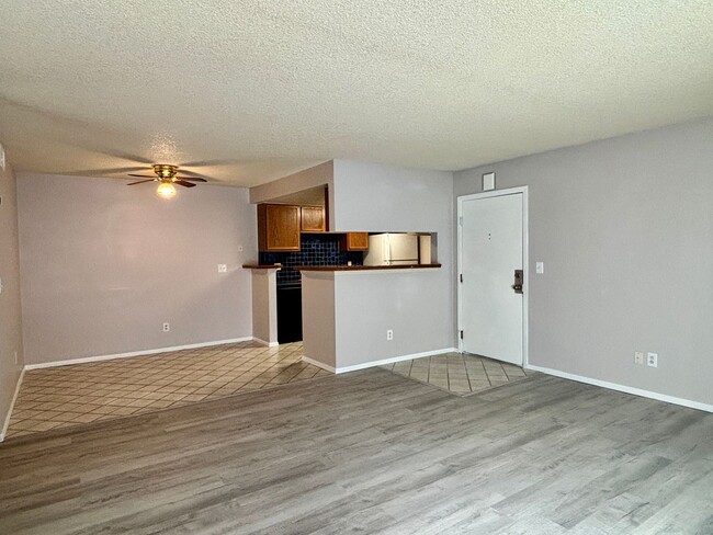 Charming 3-Bedroom Condo with Modern Updat... - Charming 3-Bedroom Condo with Modern Updat...