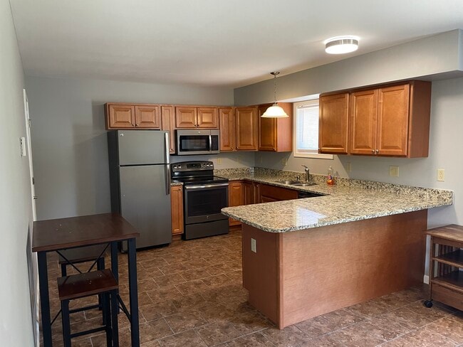 Photo - 129 Birdseye View Dr Unit B