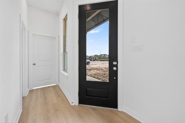 Photo - 16739 Lake Austin St