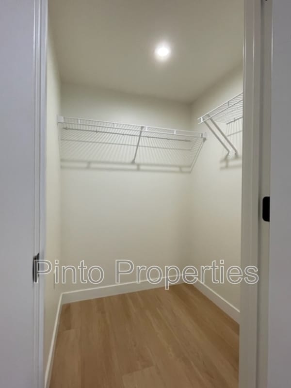 Photo - 8615-8108 108 St NW