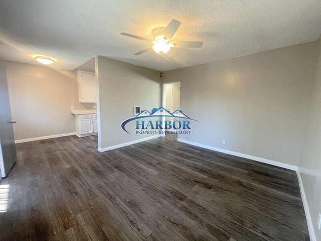 Photo - 1388 Martin Luther King Junior Ave Unidad 7