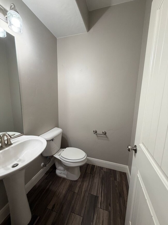 Photo - Luxury Townhome in Santa ClaraStunning 3 BR, 2.5 BA Townhome with Spectacular Views!