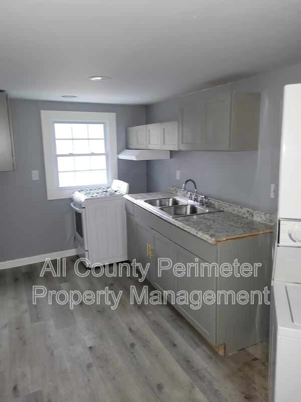 Photo - 2308 Lakewood Ave SW Unit D