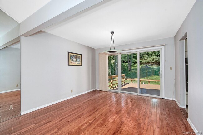 185 Pinewood Rd