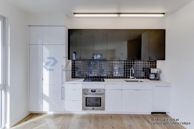 Photo - Unit 211