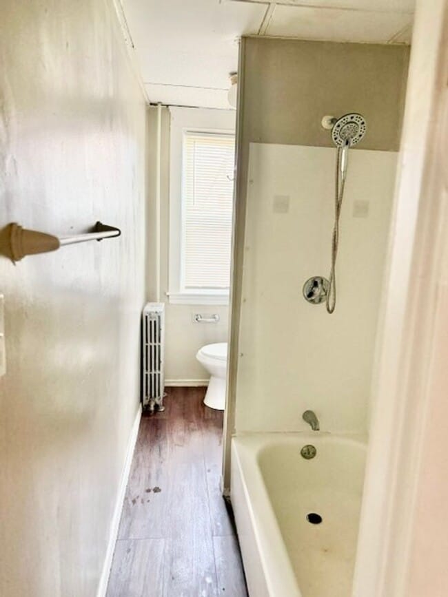 161 Montgomery St Unit 4