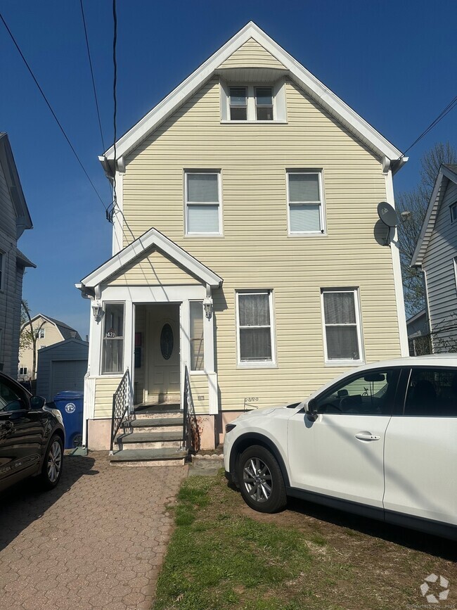 Building Photo - 433 3rd Ave Unit 2 Rental