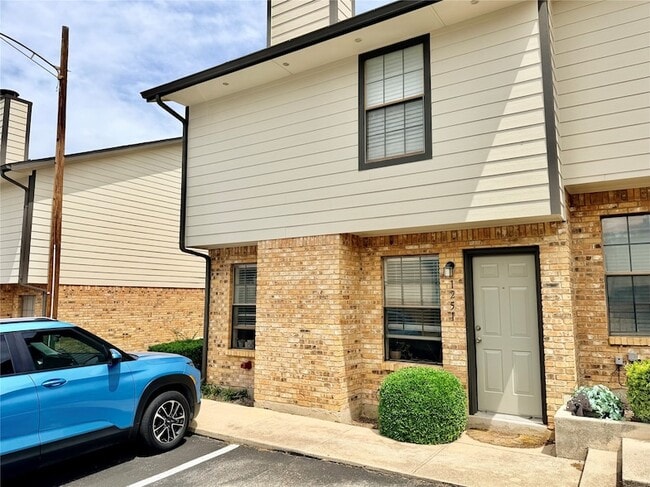 Building Photo - 1251 Dallas Dr