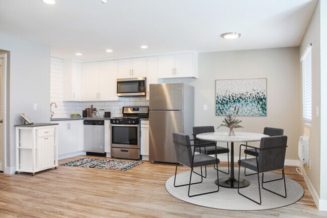 Photo - Avocado Place