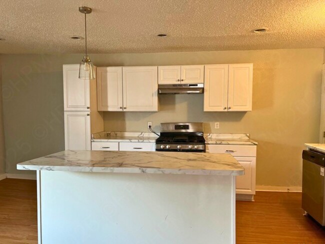 Photo - Hays Street 812-816 Unidad 816