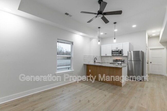 Photo - 1124 Garfield St