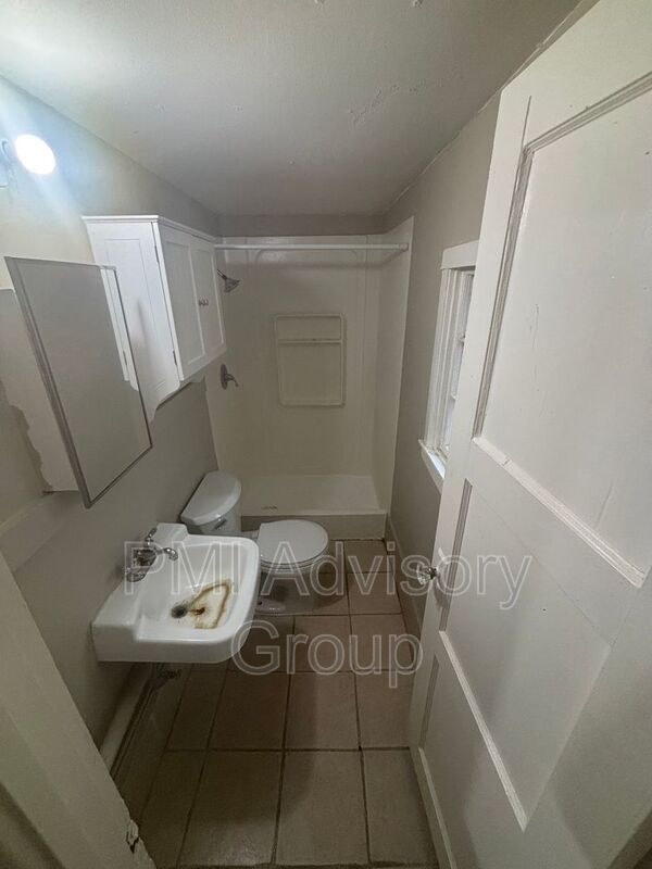 Photo - 308 Chestnut St