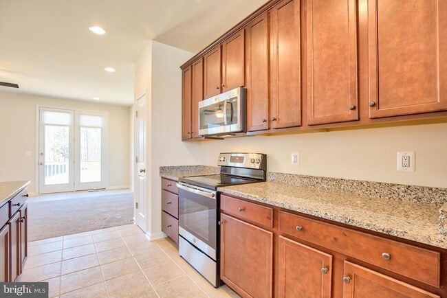 Photo - 127 Keller Ct