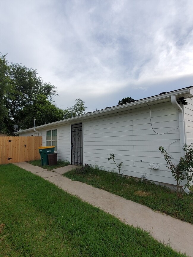 Photo - 5319 Cherie Crest Ct