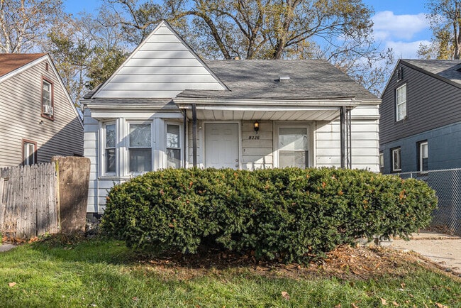 Building Photo - 9336 Sussex St