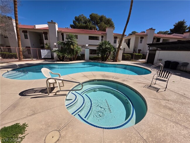 Building Photo - 6671 W Tropicana Ave Unit 103