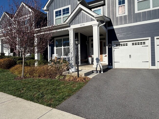 Photo - 1078 Delphi Ln Unidad 1078 Delphi Lane