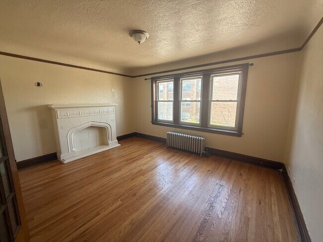 Photo - 5559 W Altgeld St Unit 2S