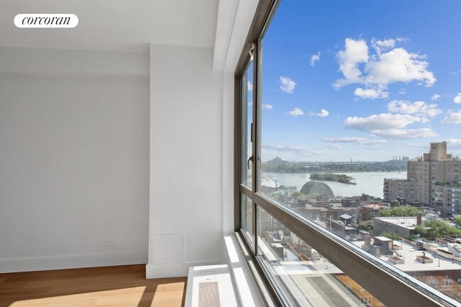 Photo - 501 E 87th St