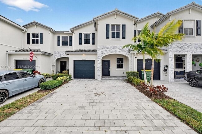 Photo - 2662 SE 10th St